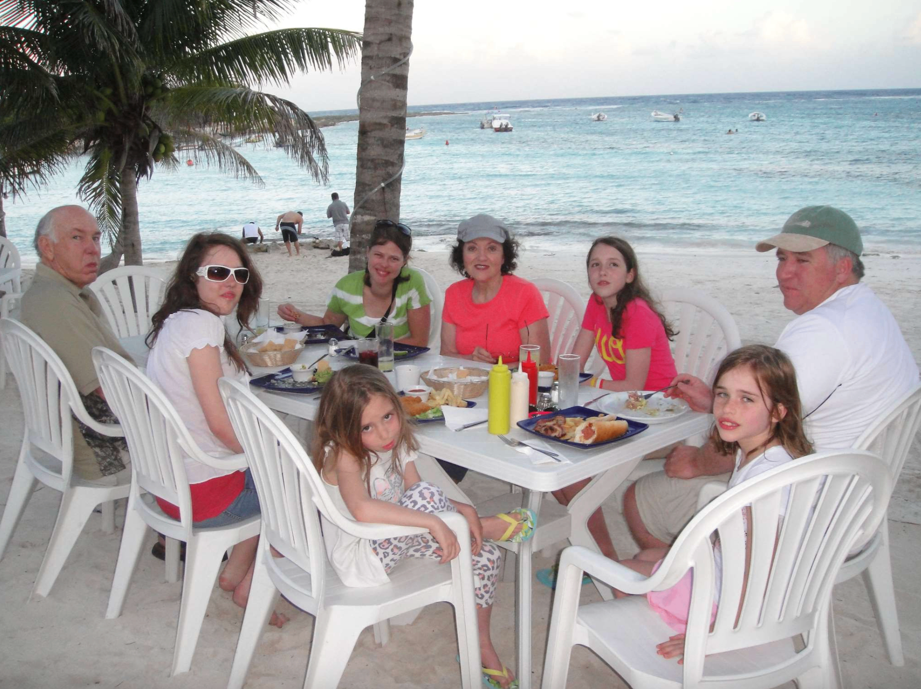 Greg and Joni took Mom & Dad (Ginger tagged along too) to Mexico with their family